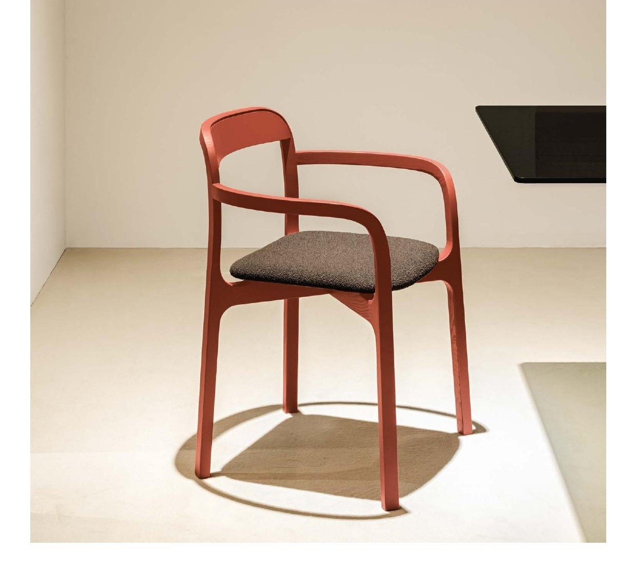 Kristalia Contorna, chaise bois